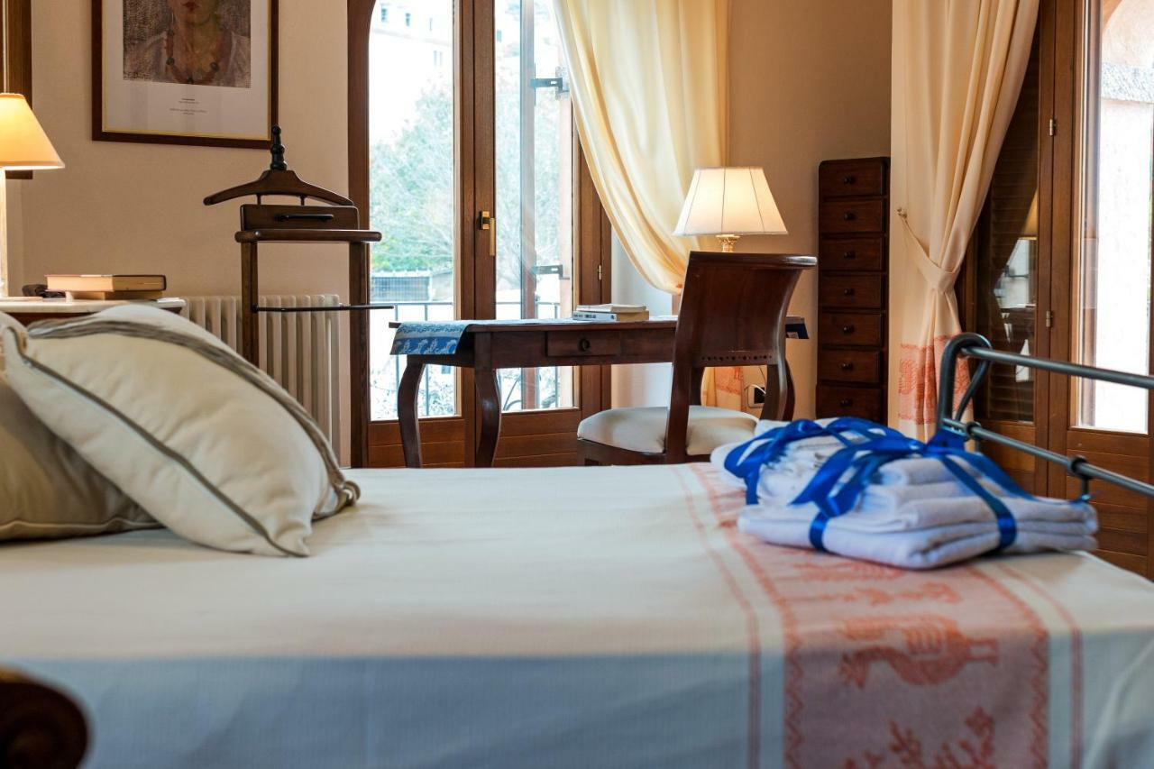 Villa Corrasi Oliena Luxury Bagian luar foto