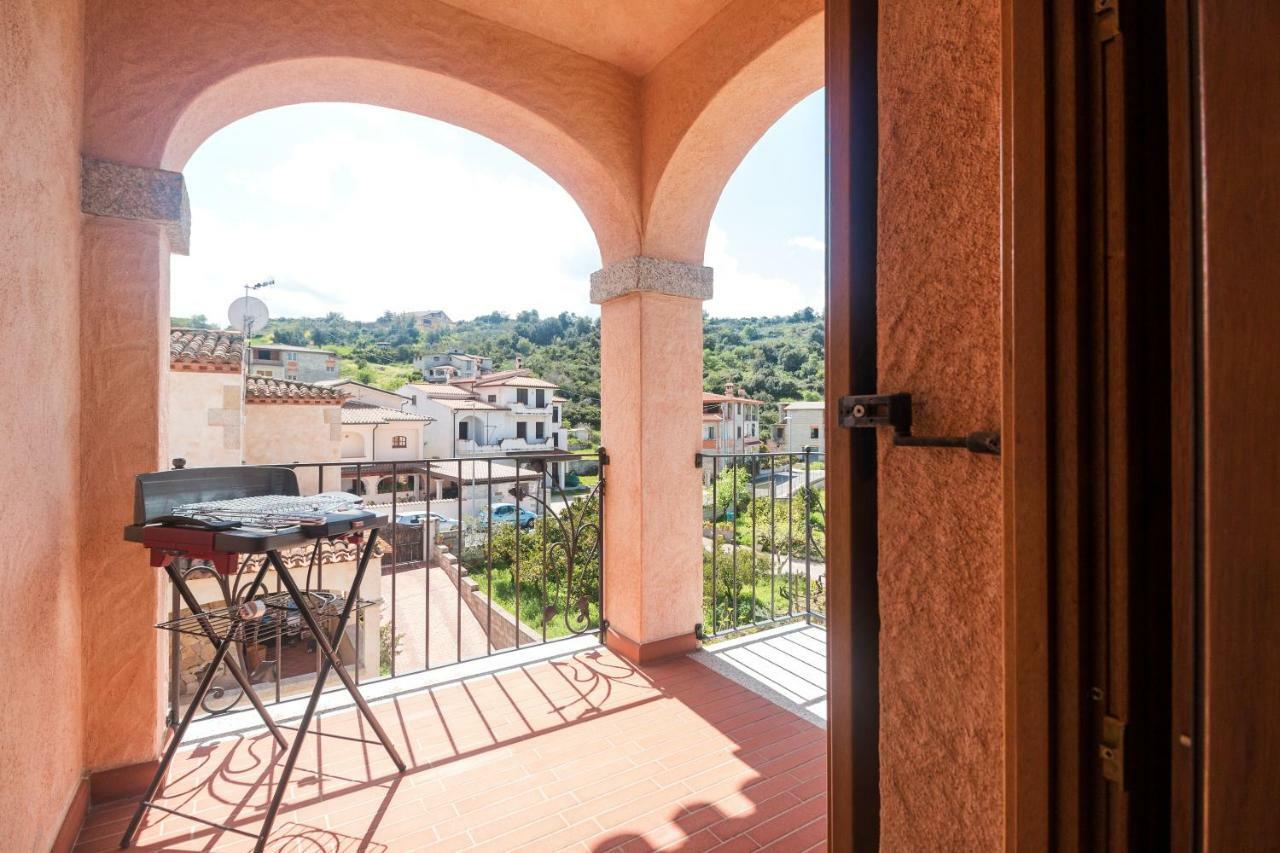 Villa Corrasi Oliena Luxury Bagian luar foto