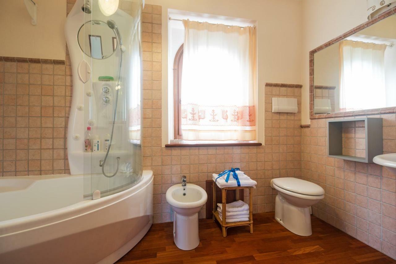 Villa Corrasi Oliena Luxury Bagian luar foto