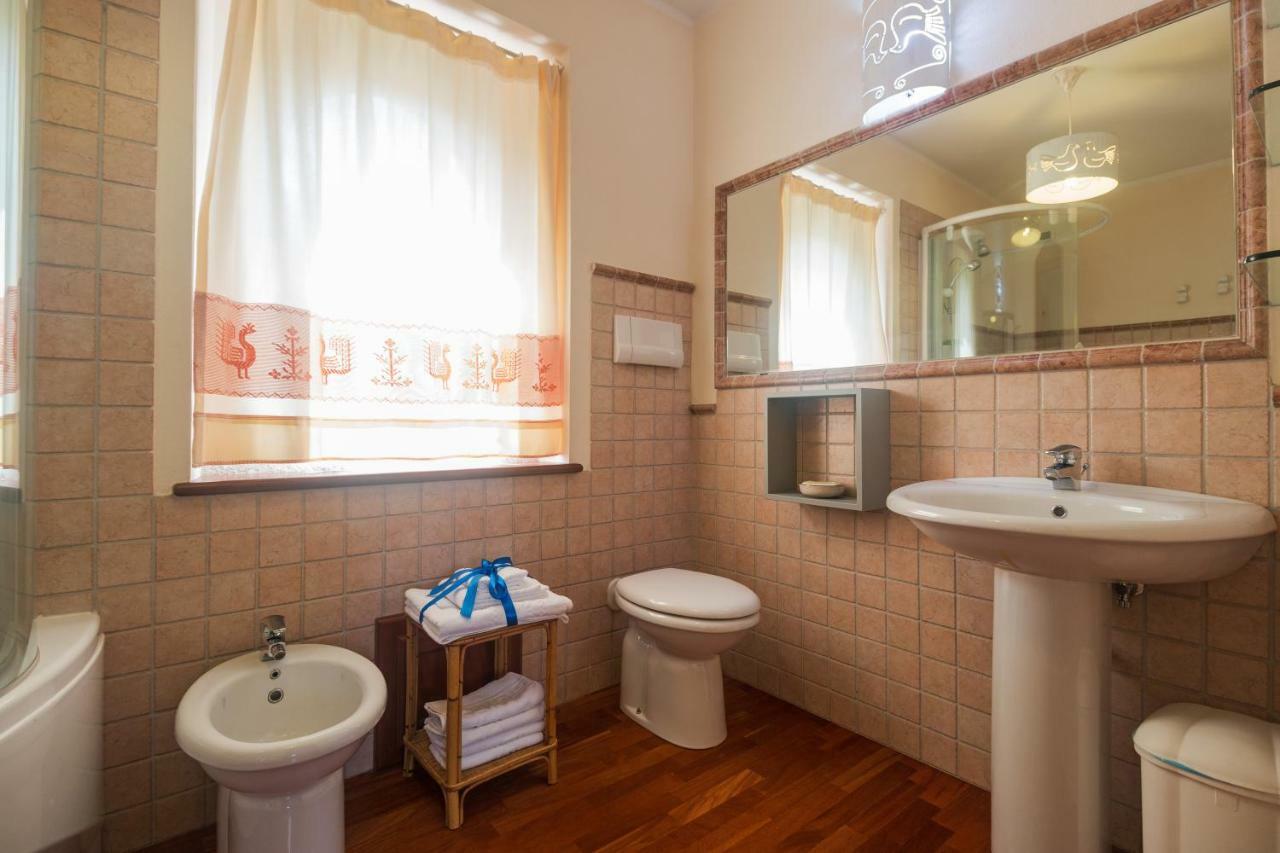 Villa Corrasi Oliena Luxury Bagian luar foto