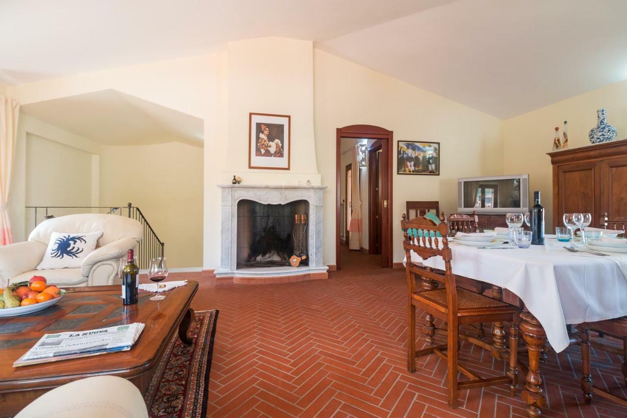 Villa Corrasi Oliena Luxury Bagian luar foto