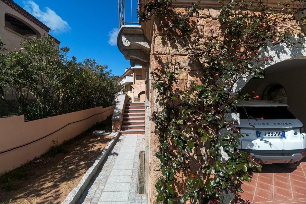 Villa Corrasi Oliena Luxury Bagian luar foto