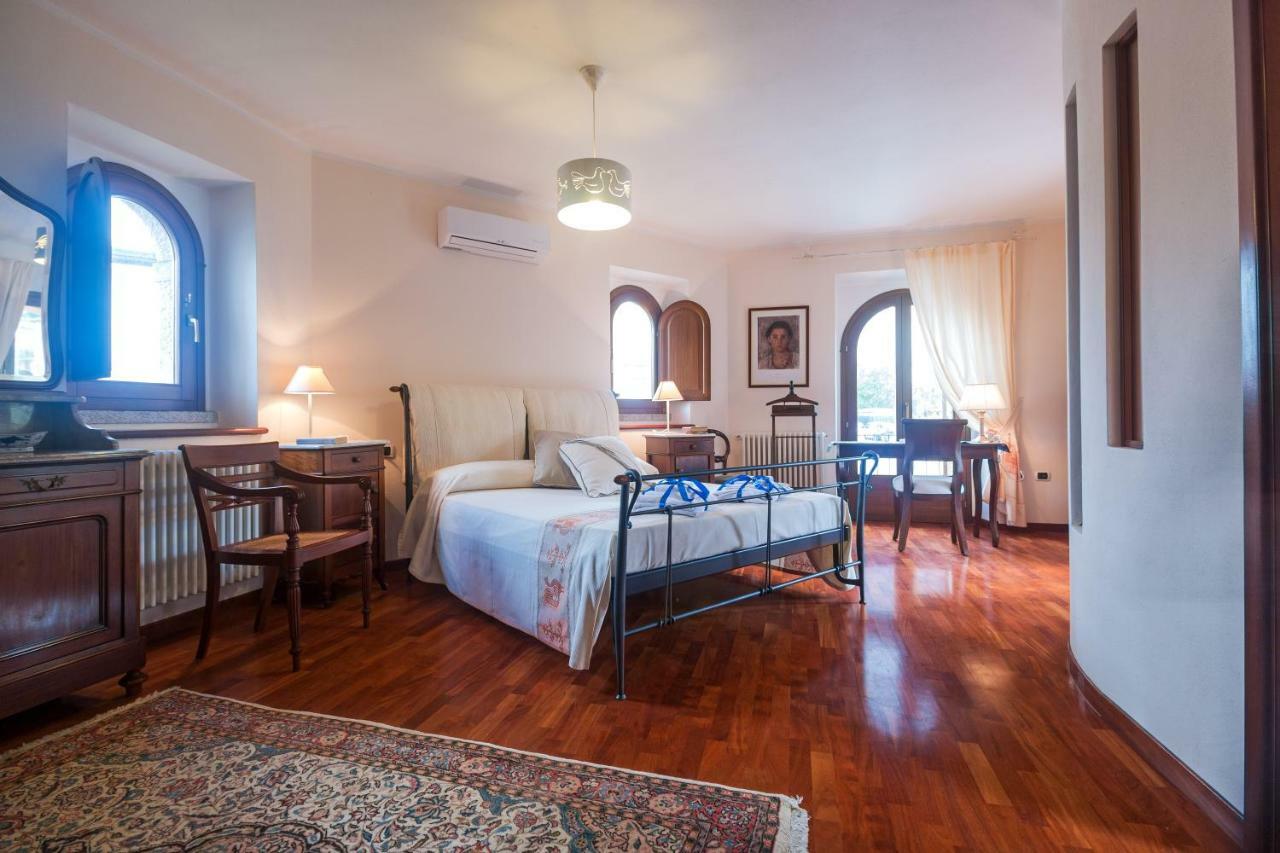 Villa Corrasi Oliena Luxury Bagian luar foto