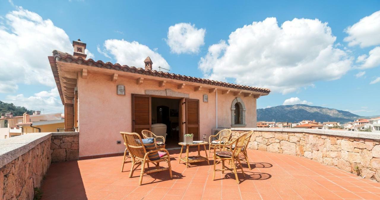 Villa Corrasi Oliena Luxury Bagian luar foto